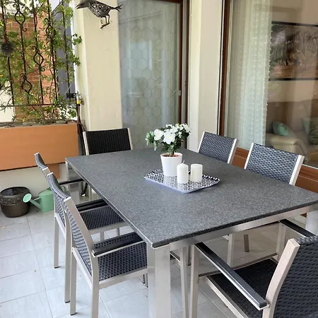 Dolce By Fewotessin Apartment Brissago