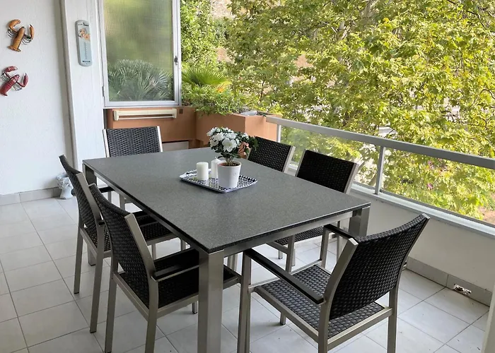 Dolce By Fewotessin *